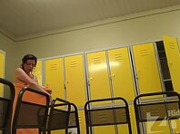 Lo1301#The woman wiped off after a shower. We have the opportunity to enjoy her big tits and