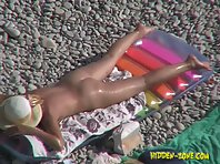 Nu833#Voyeur video from nude beach