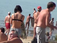 Nu1742#Voyeur video from nude beach