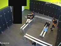 Lo1047#Spycam in locker room