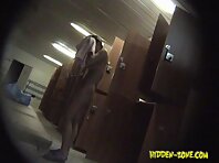 Lo871#Voyeur video from locker room