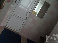 Lo1442#Our cameraman filmed naked girls in the sauna at the locker room voyeur cam. Great sh