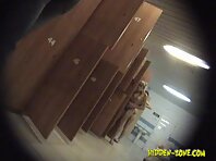 Lo869#Voyeur video from locker room