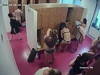 Lo2009#We all wanted to see everything that happens in the women's locker room. Now we have 