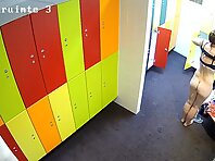 Lo1032#Spycam in locker room