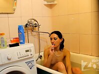 Sp1478#Continuing dental cleaning and washing of the body - she just wants to impress her bo