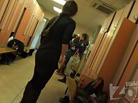 Lo1432#Hidden camera in the women's locker room pool. Slim girl changes clothes before a wor
