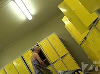 Lo1314#Tanned blonde walks past our operator completely naked. We can consider her beautiful