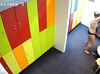 Lo1041#Spycam in locker room