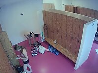 Lo1843#Several women prepare to go in for sports. They change their clothes and we watch the