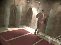 Sh1909#Two girls remained in the shower room. One is beautiful and slim, the other is a litt