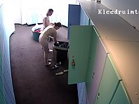 Lo1035#Spycam in locker room