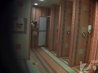 Sh1048#Cute tanned girl wiped off after a shower. We have the opportunity to watch her every