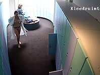 Lo1023#Spycam in locker room
