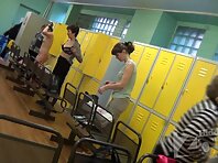 Lo1226#overview of the basin cloakroom, the girls and women are stripped, and wiped off afte