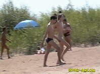 Nu1101#Naked couple with pleasure shows itself to others