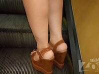 Up2875#Upskirt girl in a short brown skirt. Gorgeous ass and shaved crotch in white panties 