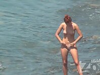 Nu1475#The girl from the previous movies publicly washes her pussy. I'd like to help her in 